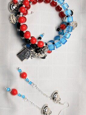 Alice in Wonderland Three-strand bracelets and earrings - No. 3 - handmade -